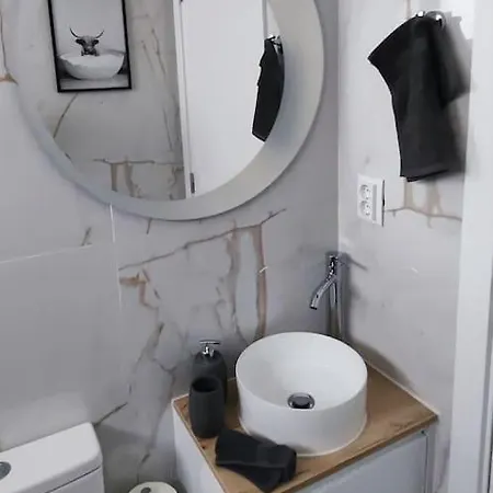 شقة Azure Loft موستيروس